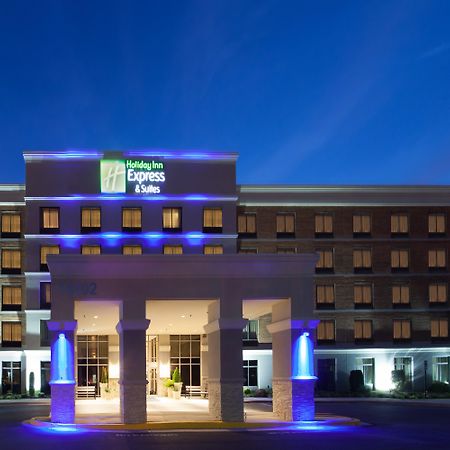 Holiday Inn Express & Suites Laurel Lakes By Ihg Екстериор снимка