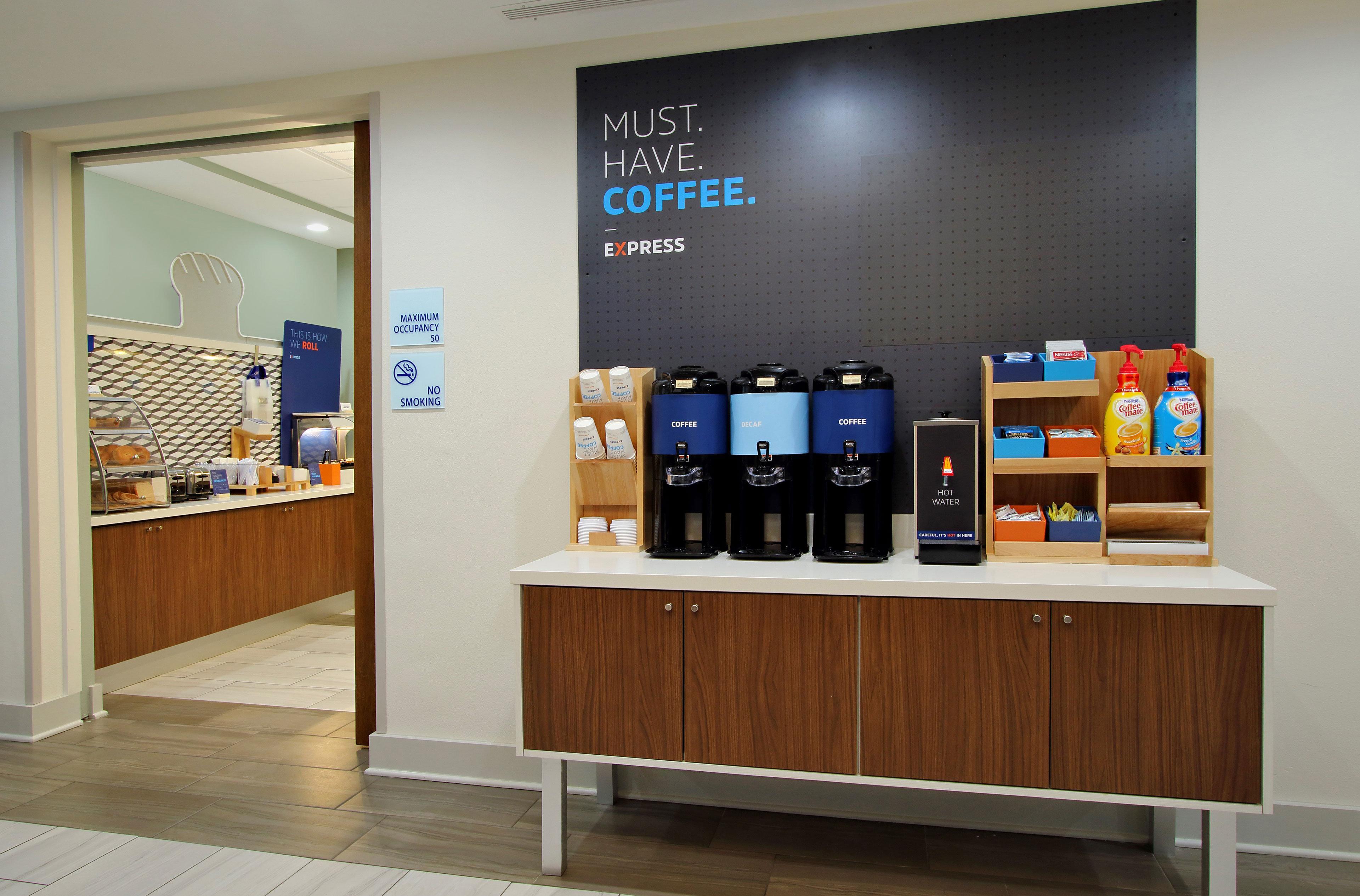Holiday Inn Express & Suites Laurel Lakes By Ihg Екстериор снимка