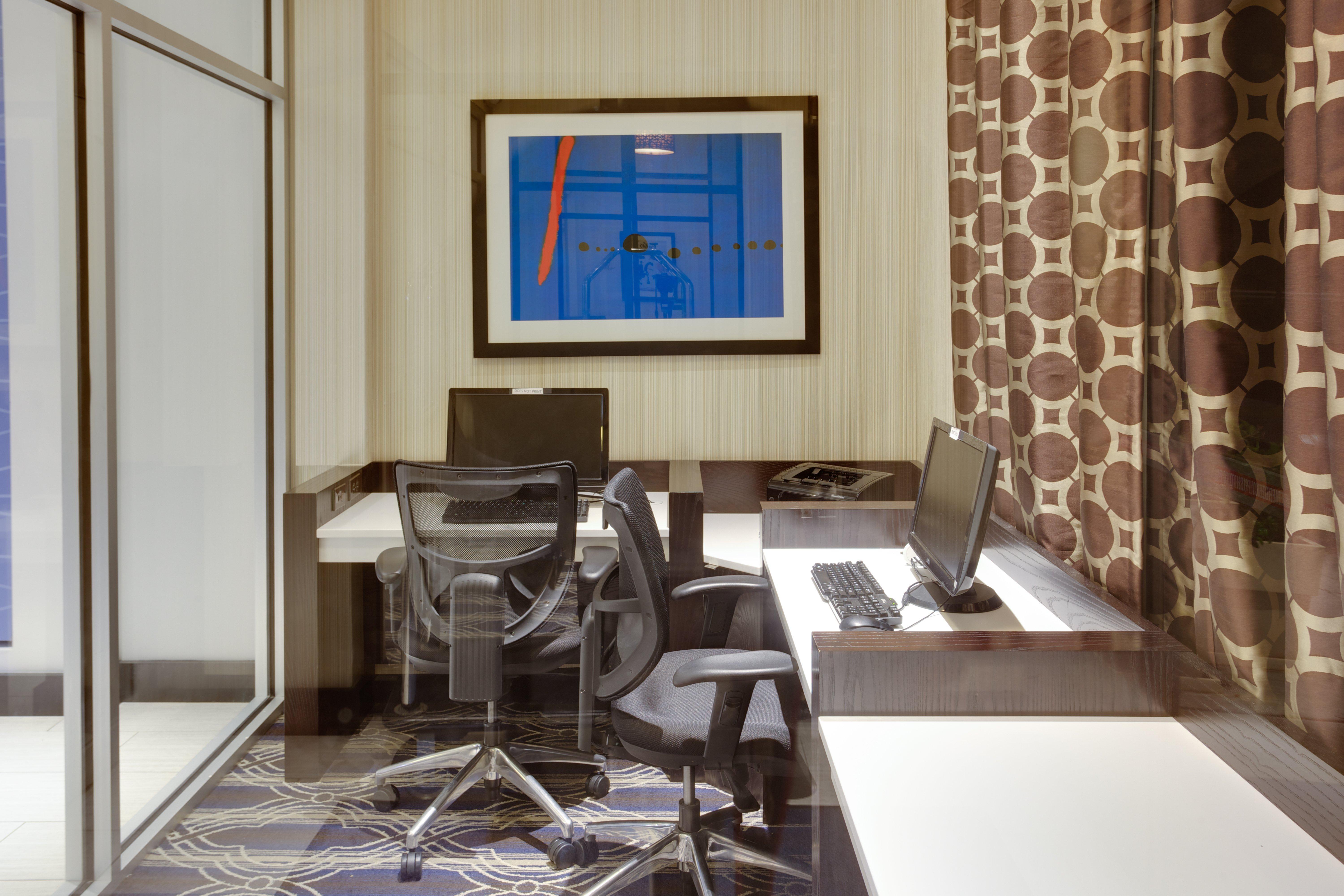 Holiday Inn Express & Suites Laurel Lakes By Ihg Екстериор снимка