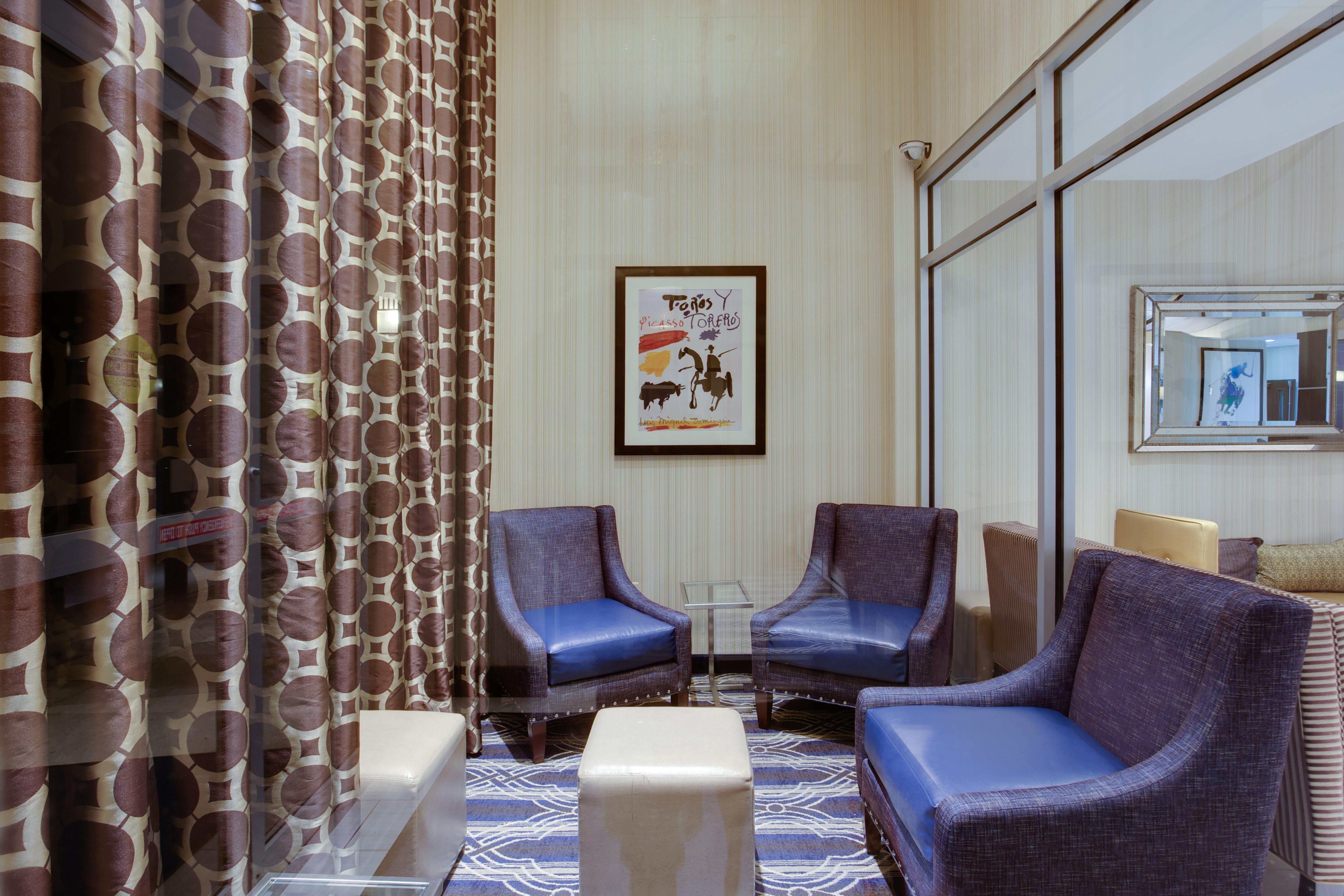 Holiday Inn Express & Suites Laurel Lakes By Ihg Екстериор снимка